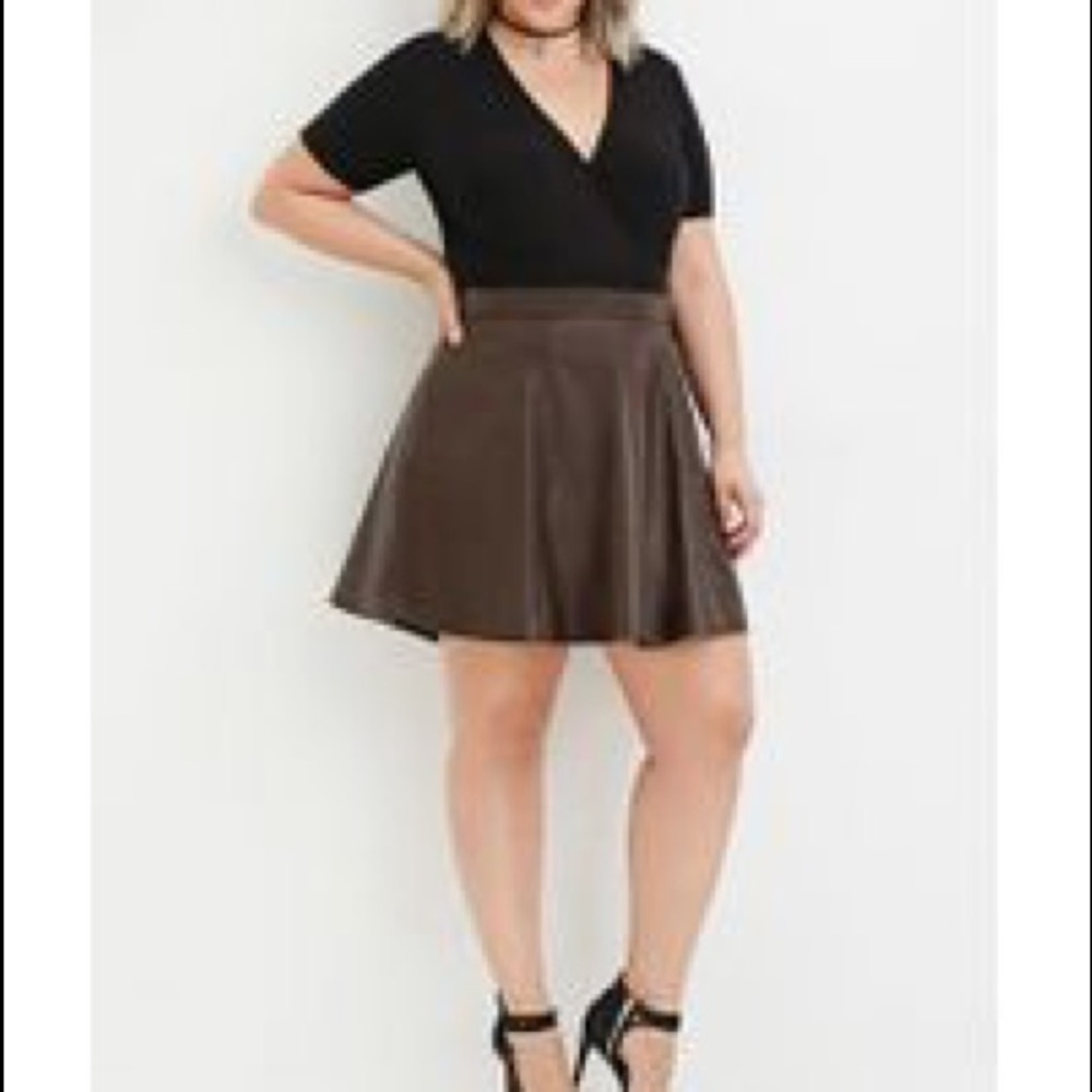 Forever21 plus faux leather skater skirt